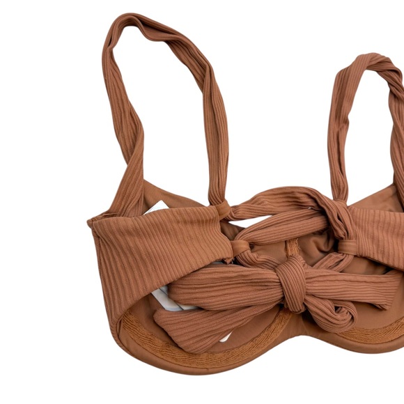 L*Space | Camellia Bikini‎ Top Putty Size XS - Picture 7 of 10